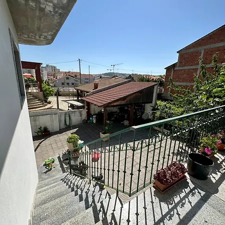 Privado Eixo Atlantico בית אירוח *