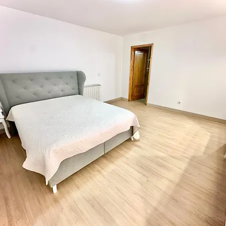 Privado Eixo Atlantico Habitación en casa particular Bragança